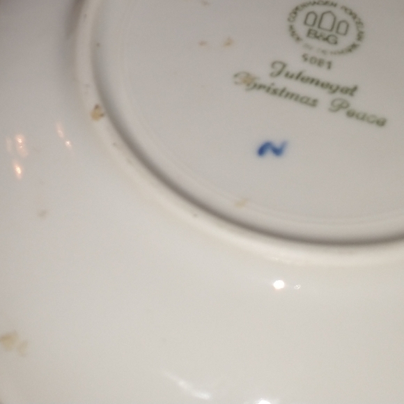 5 VINTAGE ROYAL COPENHAGEN PLATES - Picture 2 of 13